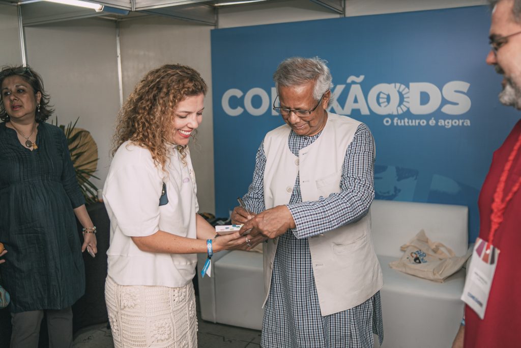 Ticiana Rolim Queiroz E Prof Muhammad Yunus (2)