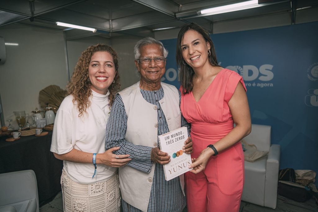 Ticiana Rolim Queiroz, Prof Muhammad Yunus E Lia Freitas