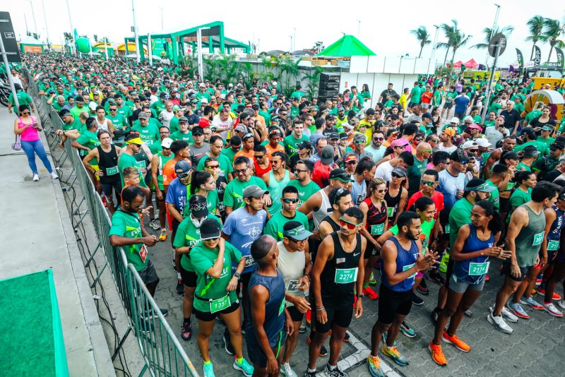 Vida saudável - 16ª Corrida Unimed Fortaleza arrasta turma cheia de energia até a avenida Beira-Mar