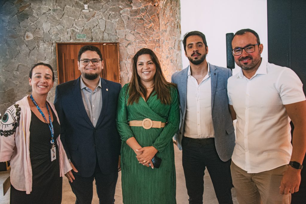 Carol Mota, Jonas Dezidorio, Vilma Freire, Hugo Fernandes E Carlos Alberto