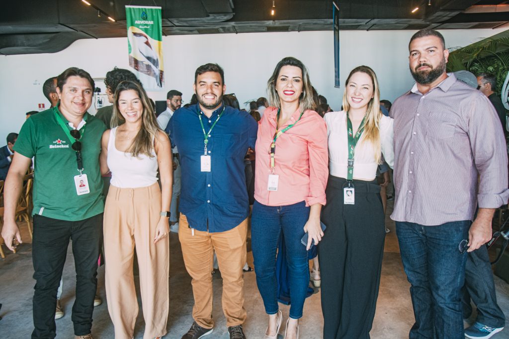 Denis Cardoso, Camila Silva, Joao Rabelo, Angelica Cechinel, Clarissa Marinho E Joao Paulo Gomes