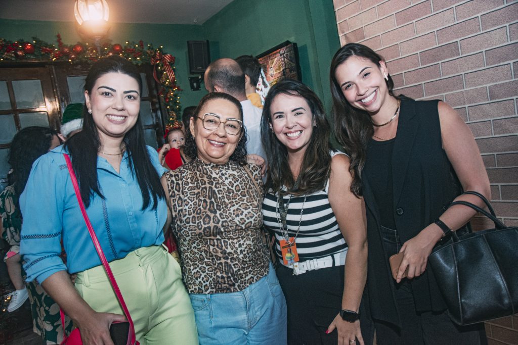 Tamires Brito, Edileuza Soares, Camila Giffoni E Gabriela Veras