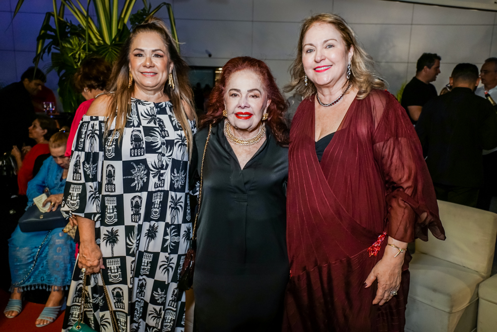 Sarinha Philomeno Gomes, Itala Ventura E Marizsa Castelo Branco