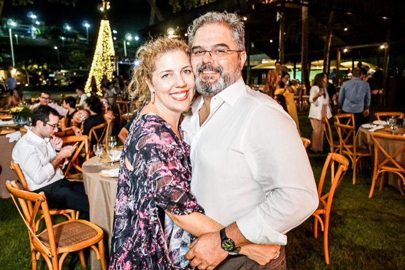 Natal Solidário - Movimento de Saúde Mental do Bom Jardim promove jantar e leilão beneficentes no Iate Clube de Fortaleza