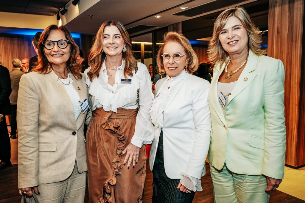 Adriana Helena, Emilia Buarque, Janete Vaz E Clara Bugarim