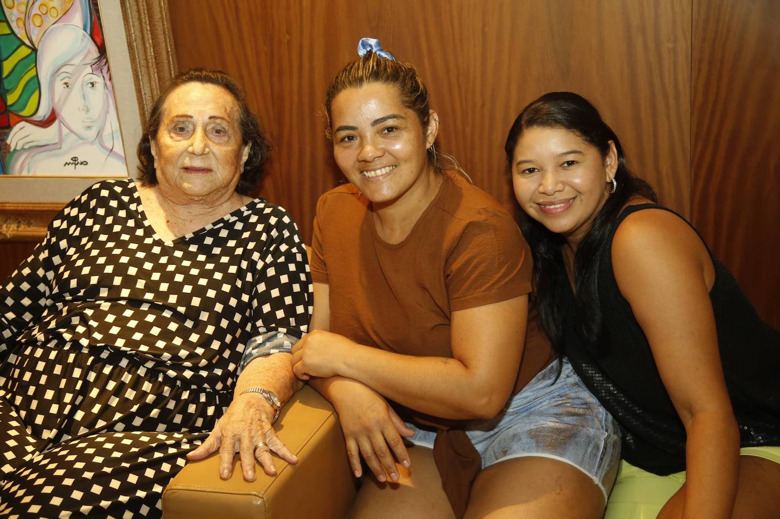 Ayla, Eliane E Josi Gurgel