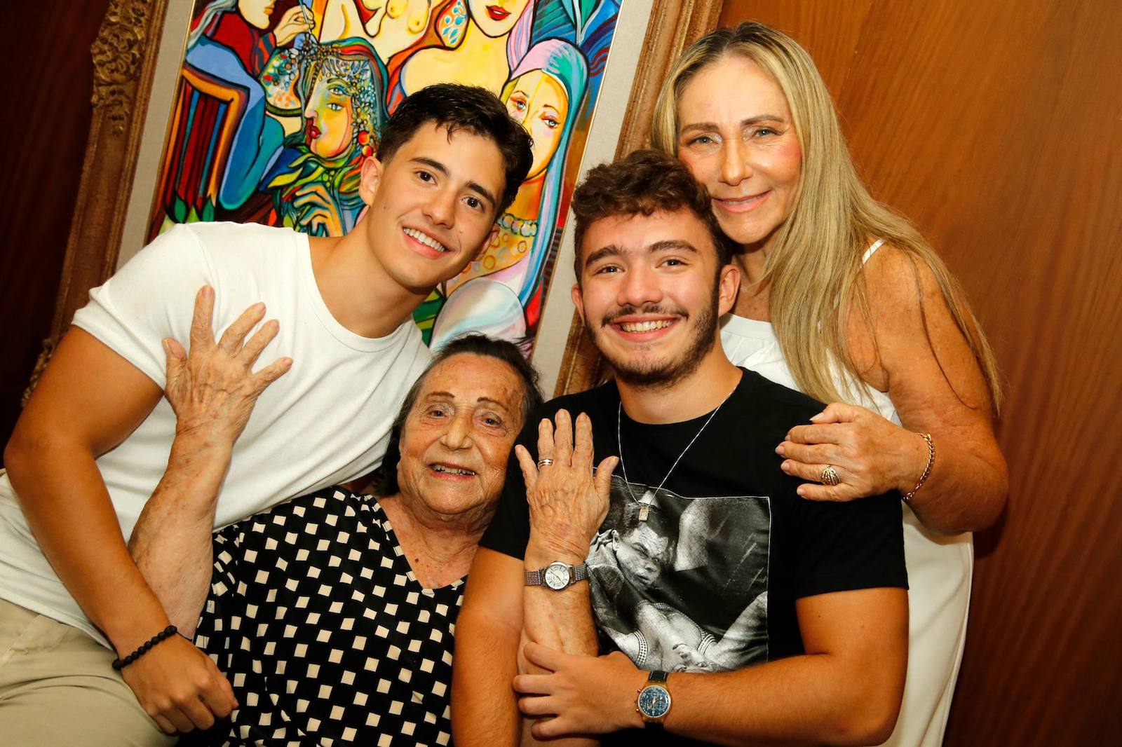 Gustavo, Ayla, Pedro E Ângela Gurgel