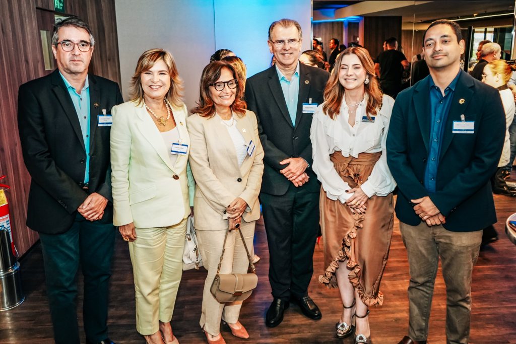 Jose Gondim, Clara Bugarim, Adriana Helena, Randal Pompeu, Emilia Buarque E Miltom Filho