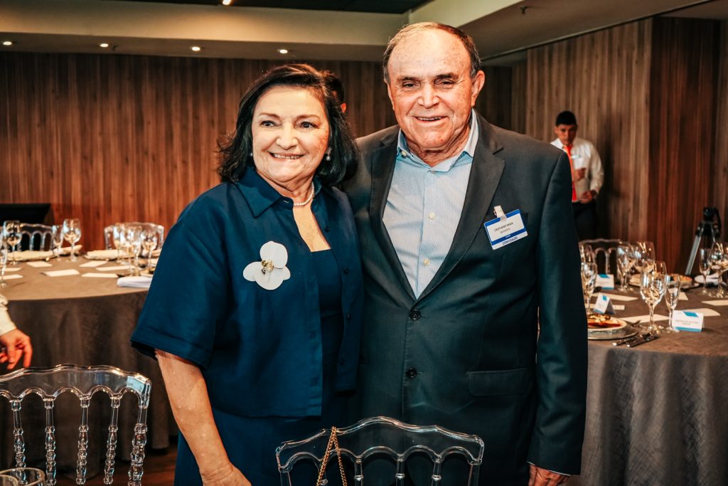 Luzia E Cristiano Maia