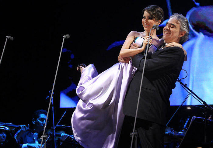 Andrea Bocelli anuncia Sandy como artista convidada nos concertos no Brasil