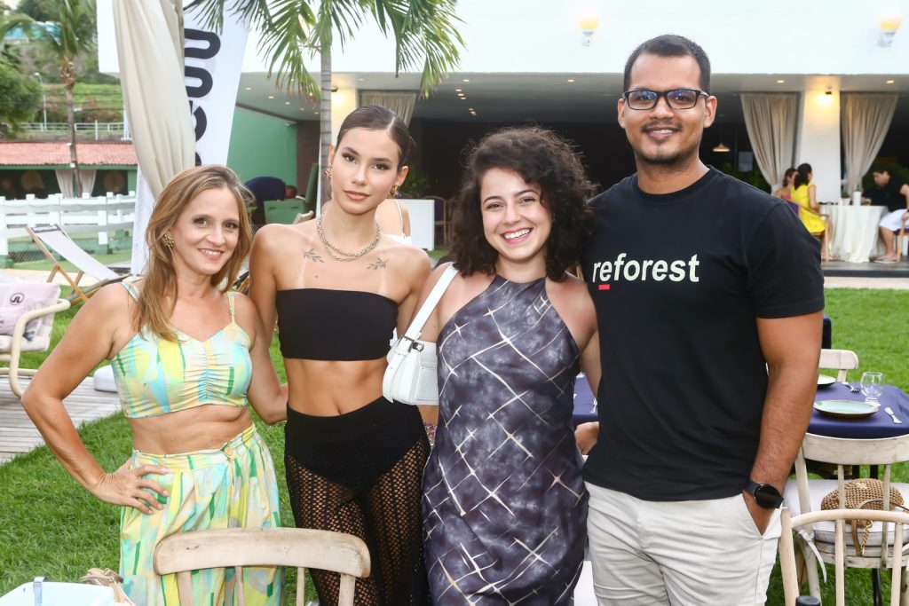 Aleciandra, Maria Eduarda Façanha E Alessandra Façanha E Everton Pimentel (1)