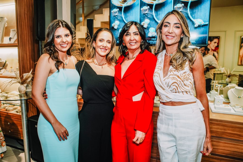 Eloisa Gomes, Cecilia Arruda, Eliane Gomes E Maria Dolores