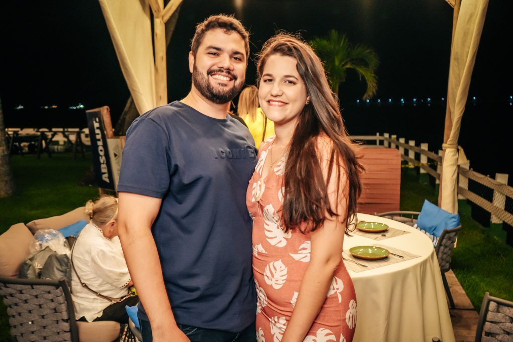 Erick Brener E Larissa Alves