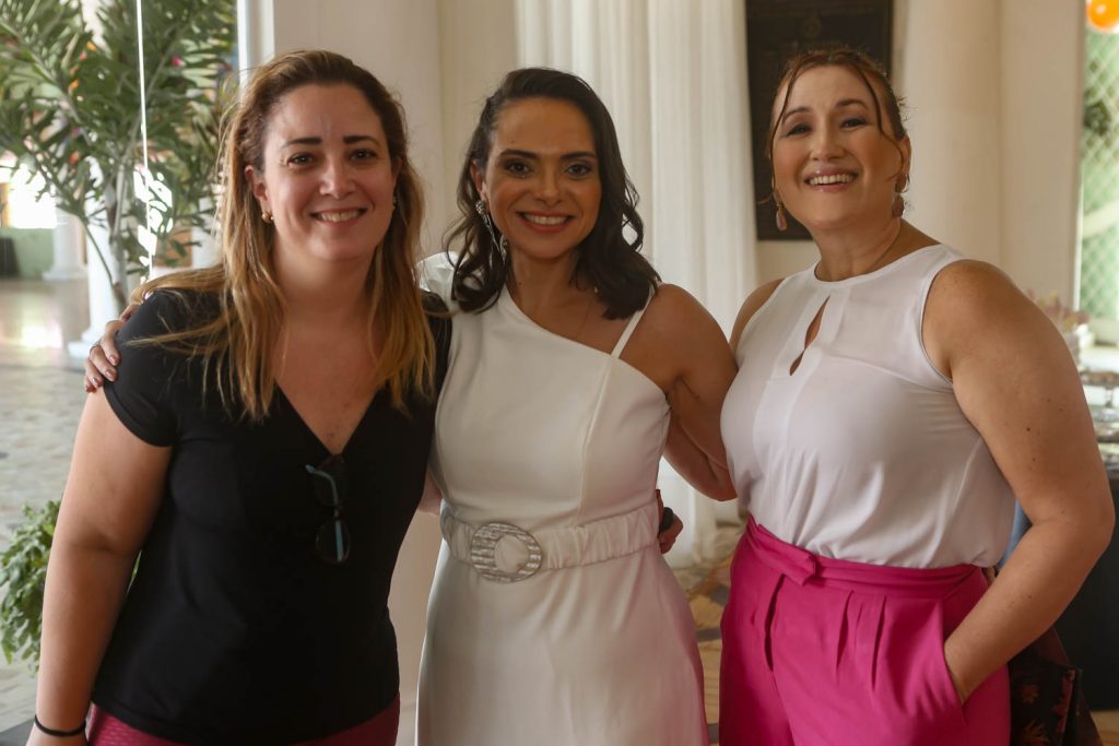 Melissa Risato, Claudia Pinheiro E Lu Freitas