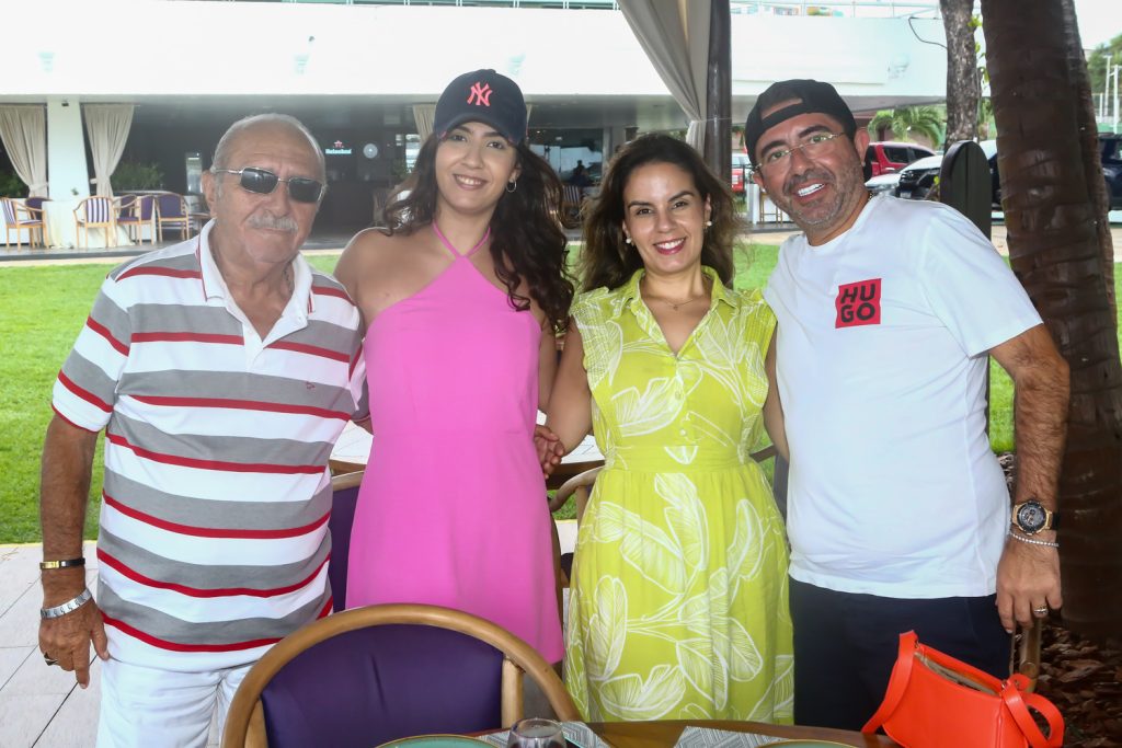 Renan Almeida, Melina Almeida, Vitoria Pinheiro E Renan Maia