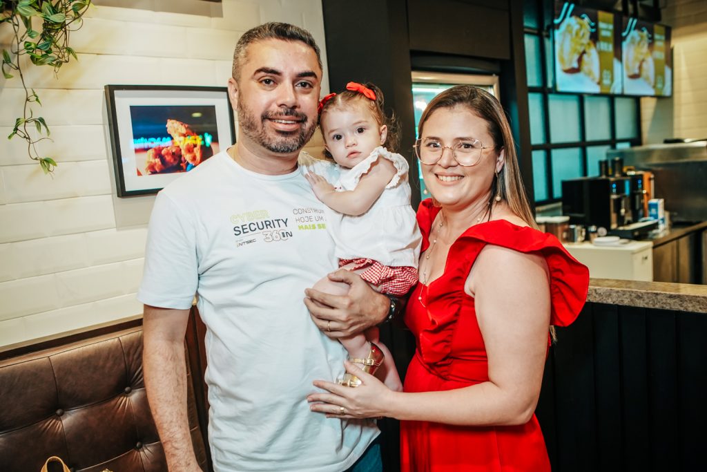 Almir, Bela E Emanoela Ramalho (2)