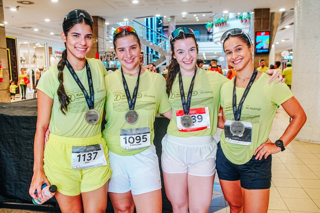 Lidia Aguiar, Carolina Barreira, Anik Marangoni E Gabriela Navarro (1)