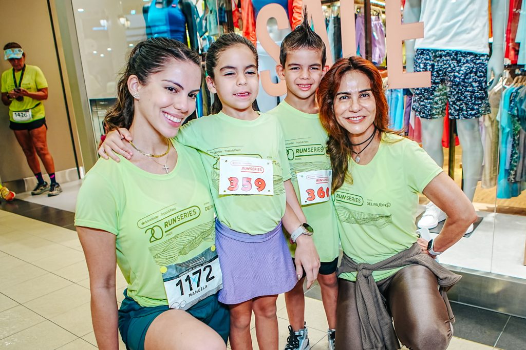 Manu, Maria, Joao E Sandra Rolim (1)