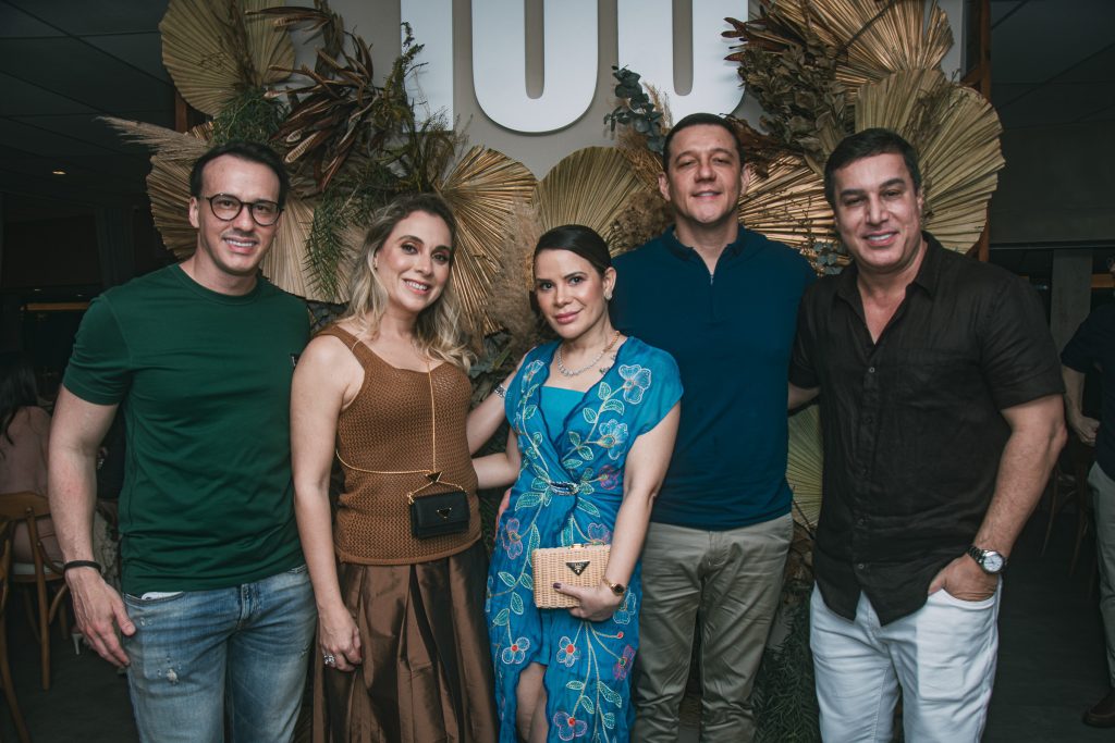 Alexandre Figueiredo, Leticia Figueiredo, Michele Franca, Rodrigo Silvestre E Valderzei Wanderley