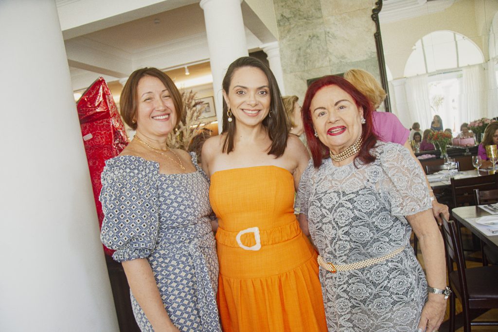 Lu Freitas, Claudia Pinheiro E Dulce Freitas