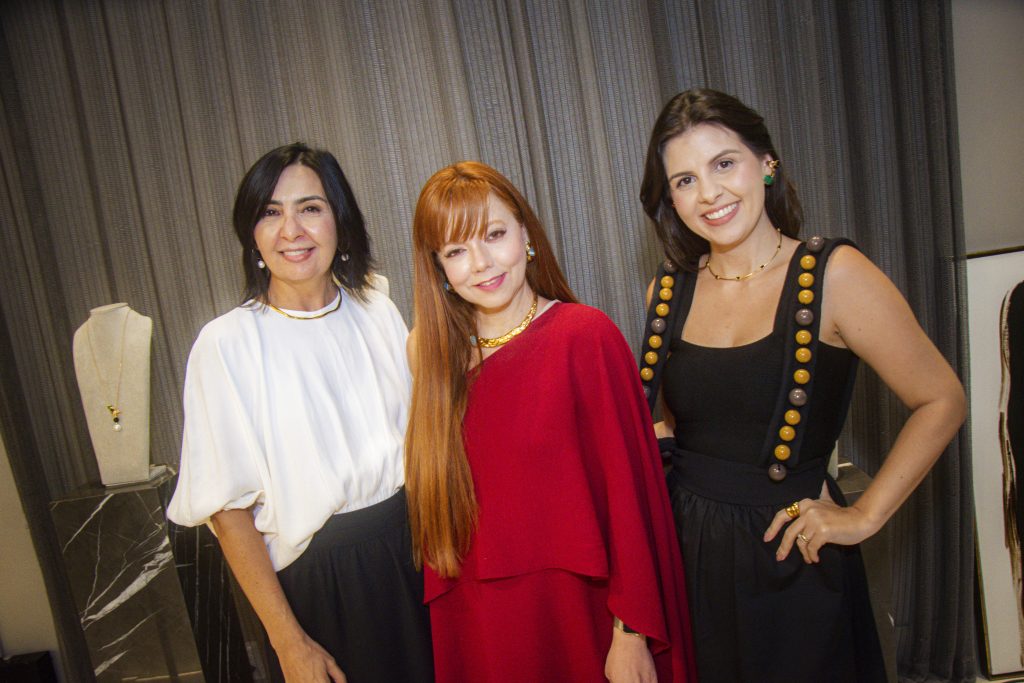 Eliane Gomes, Inessa Chavez E Eloisa Gomes