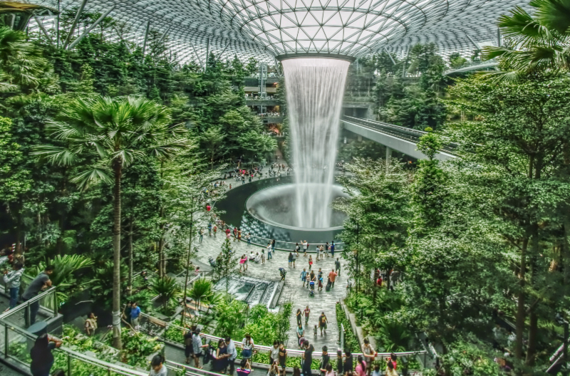 Hcm Jewel Changi Airport Rain Vortex Close Up Crowne Plaza Changi Airport High Res