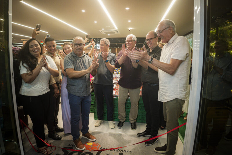 EXPANSÃO EM FORTALEZA - Mercadinhos São Luiz inaugura nova loja na Avenida da Abolição