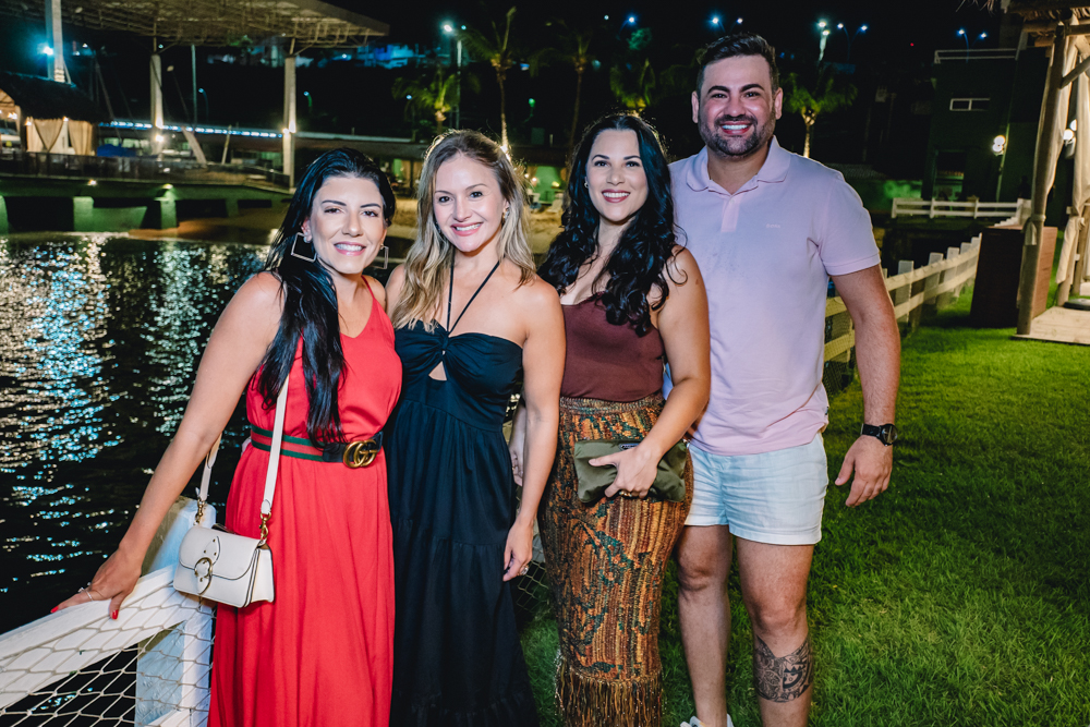 B-DAY - Claryanne Aguiar brinda nova idade com música, drinks e boa companhia no Iate Clube de Fortaleza
