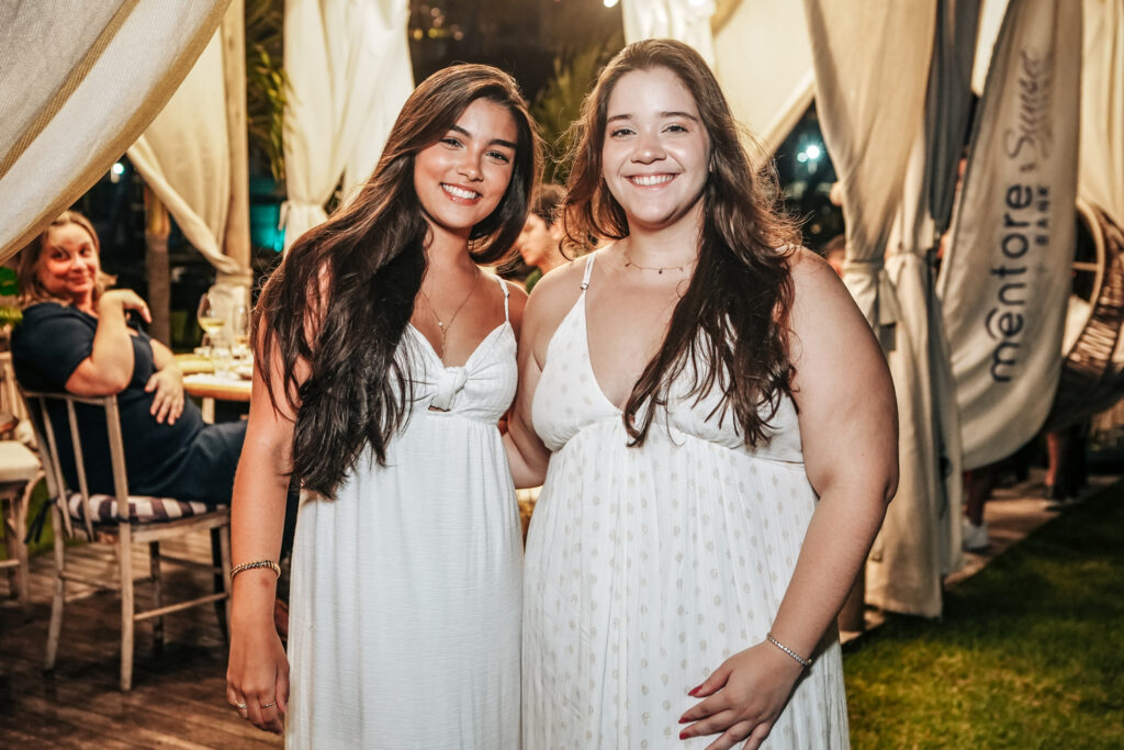 Luiza Valenzi E Natalia Vale