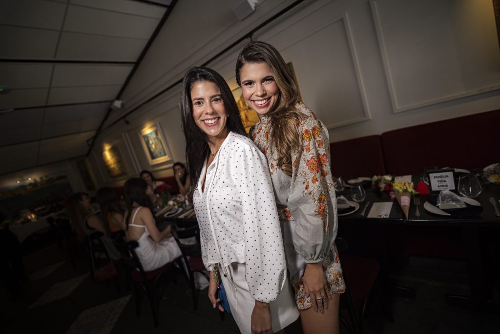 Marcela E Julia Pinto