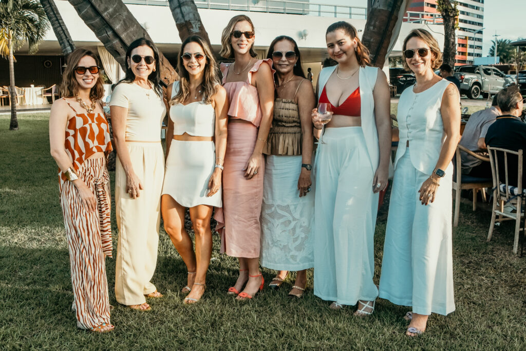 Rafaela Carvalho, Arlena Fialho, Juliana Brito, Bruna E Marieta Brasileiro, Rafaela Leitao E Dina Rodrigues(2)