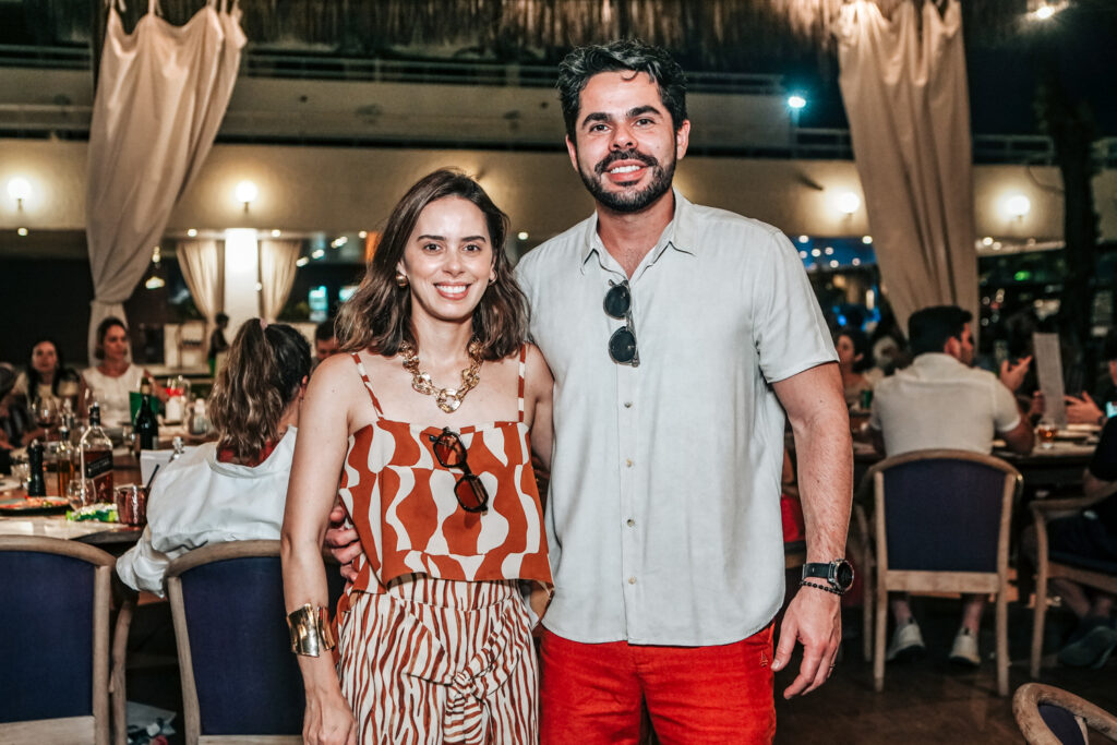 Rafaela Carvalho E Pedro Lima