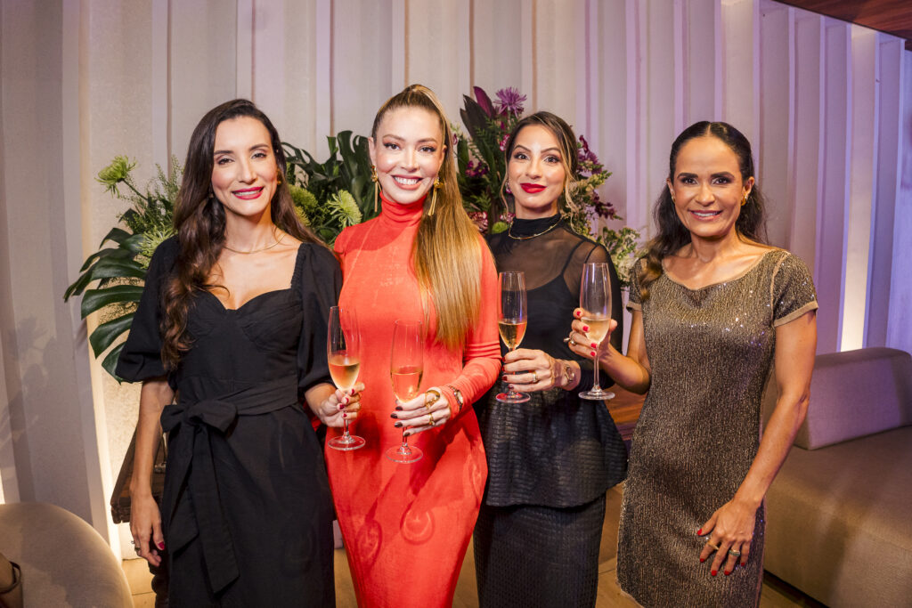 Raissa Eufrasio, Priscila Tavora, Barbara Bastos E Kessia Lopes (3)