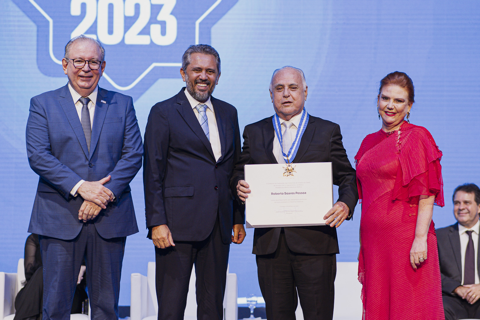 DIA DA INDÚSTRIA - FIEC entrega Medalha do Mérito Industrial e comenda da CNI durante evento em Fortaleza