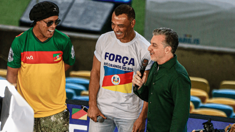 Ronaldinho Gaucho E Cafu