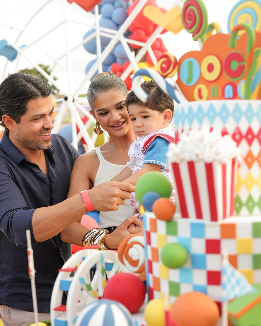 Thássia Naves Comemora O Aniversário De 1 Ano Do Filho Joaquim (6)