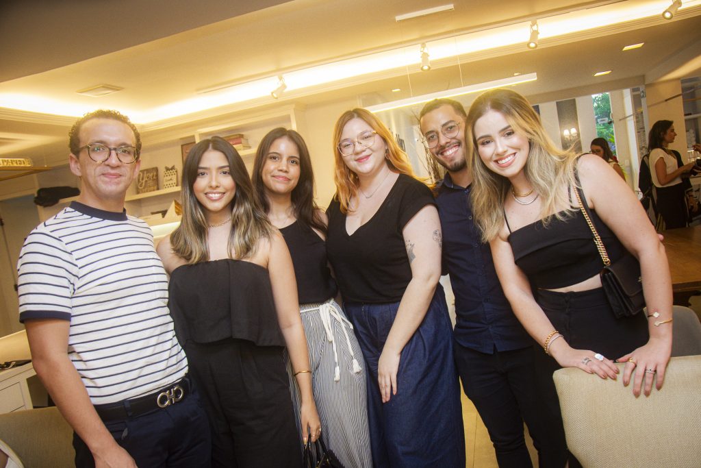 Vinicius Goutijo, Fernanda Lira, Jessica Alves, Clara Queiroz, Italo Florencio E Beatriz Moreno