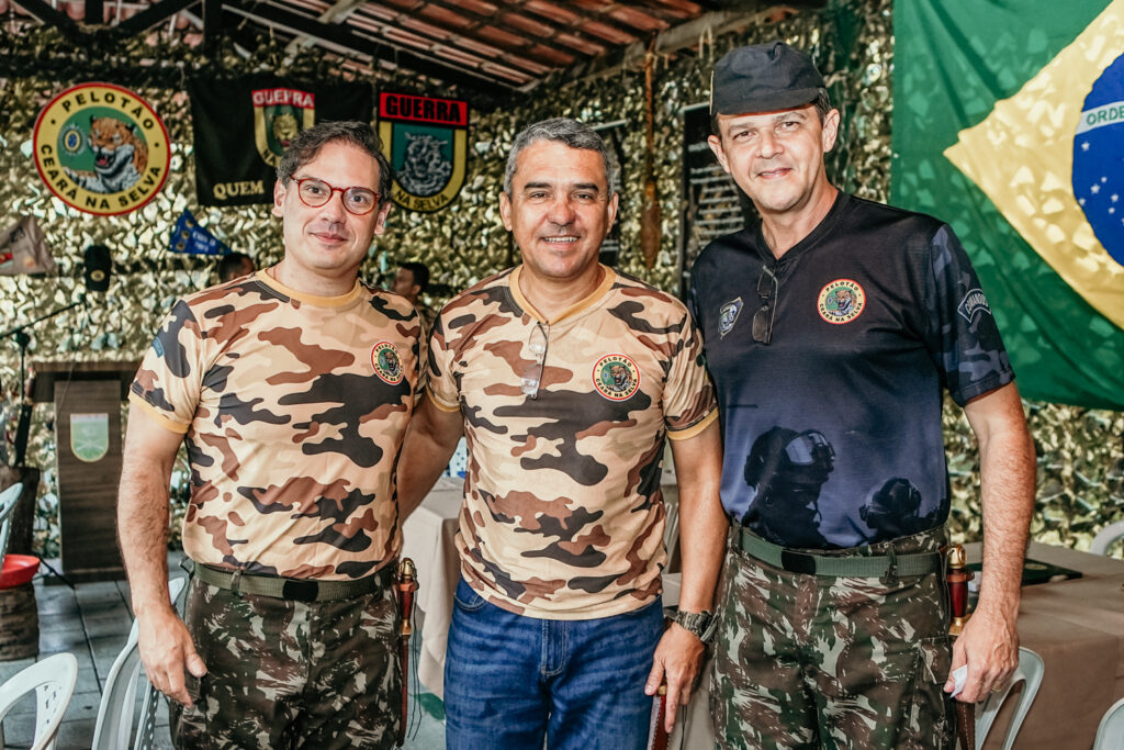 Vitor Holanda, Gen Pinto Sampaio E Marcos Jose