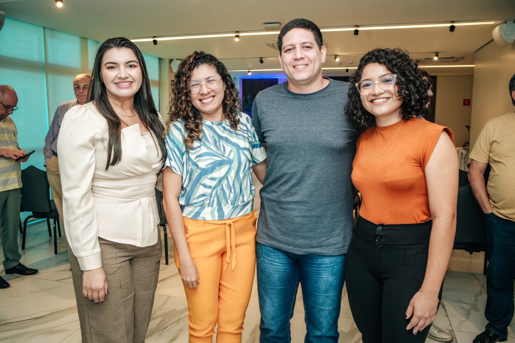 Yara Lima, Decya Lima, Joao Luiz E Thais Pereira