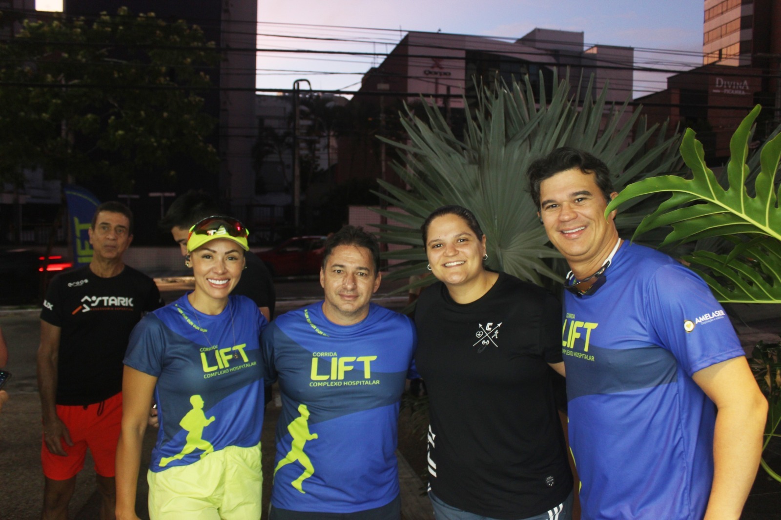 1ª Corrida LIFT promoveu hábitos saudáveis e reuniu mais de 100 pessoas no Meireles