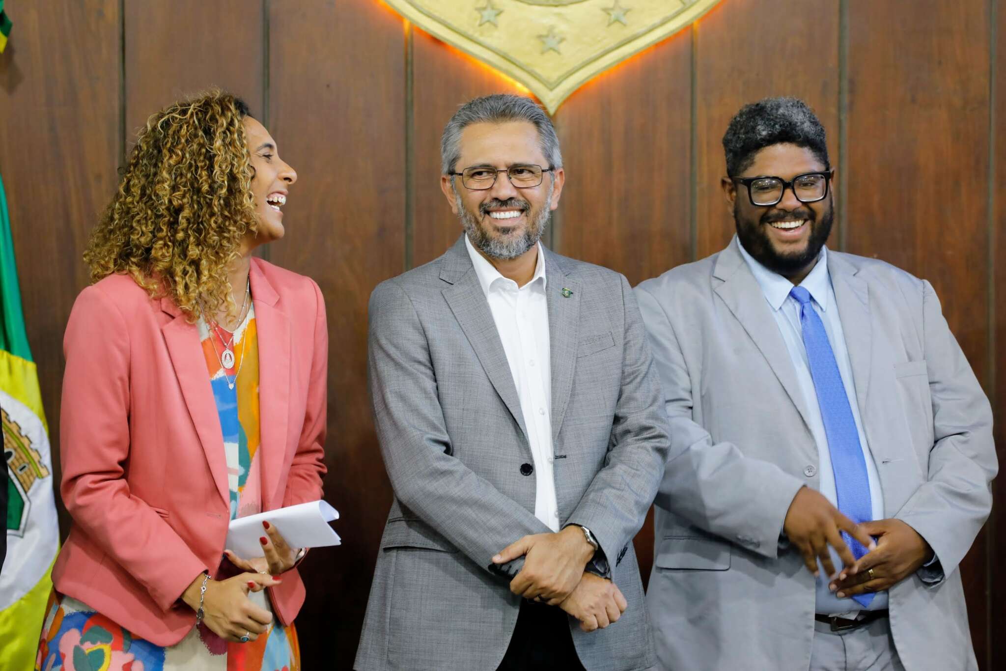 Governo do Ceará e União assinam acordos de cooperação e entregam equipamentos para promoção da igualdade racial