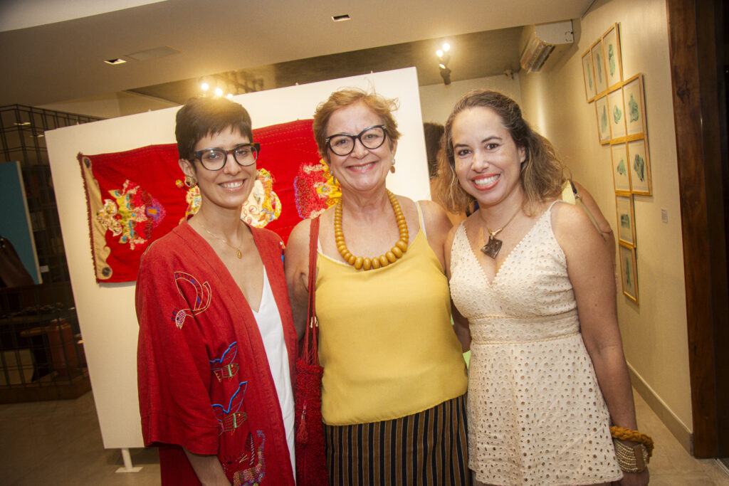 Alice Frota, Beatriz Castro E Mariana Rola