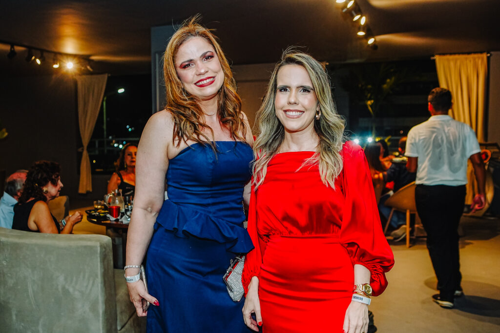 Aline Da Hora E Lia Barreira