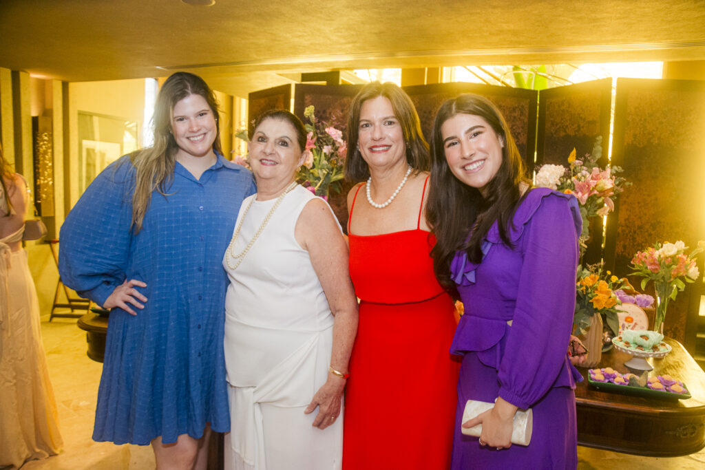 Ana Maria, Vera, Luciana E Vera Bezerra