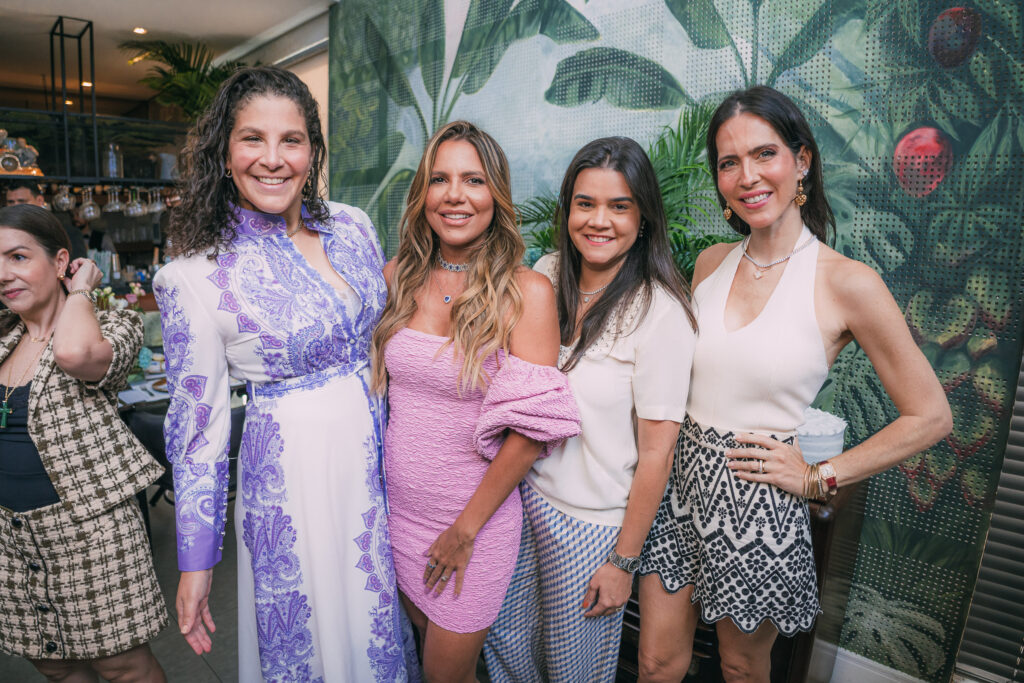 Carol Ary, Ana Carolina Fontenele, Priscila Leal E Marcella Porto