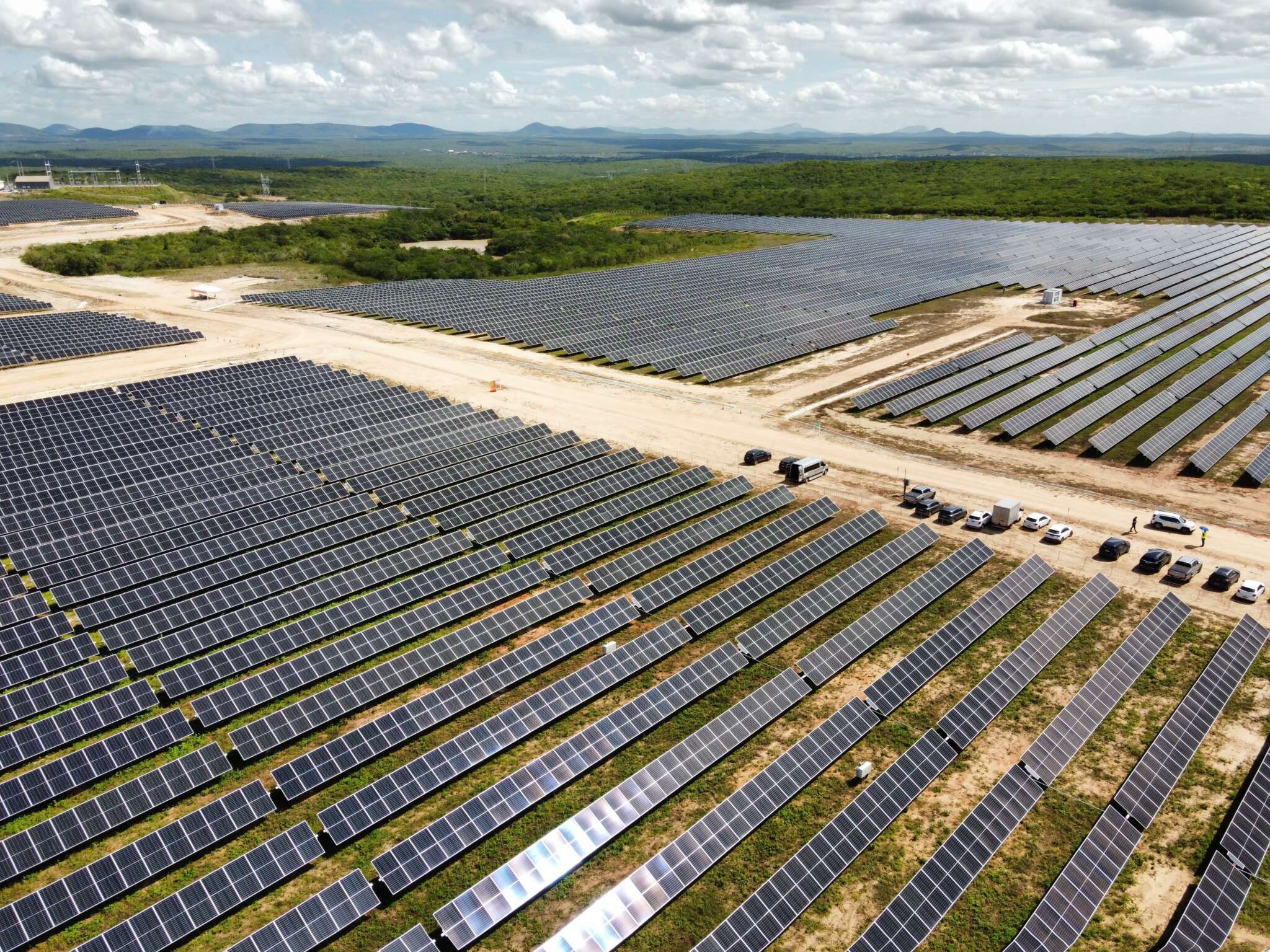 Ceará ganha novo complexo solar com capacidade para abastecer até 350 mil residências