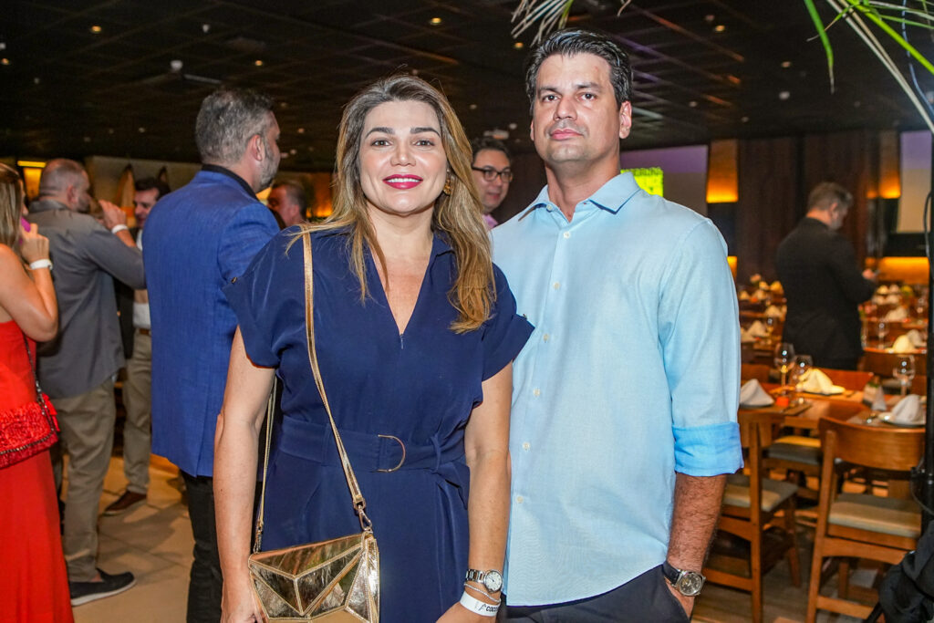 Cris Estrela E Davi Aguiar