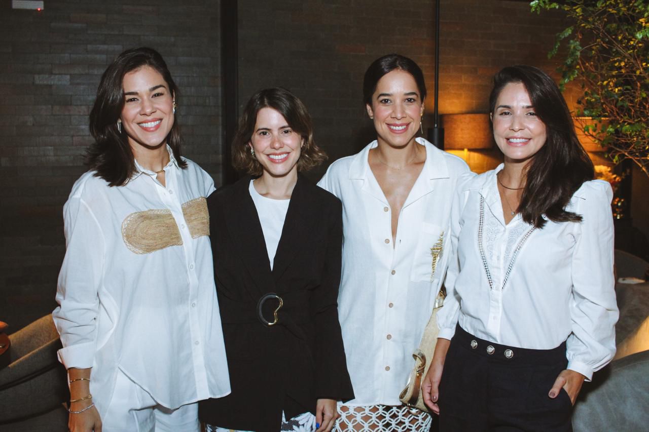 Dani Moraes, Duda Dubeux, Renata Barroca E Luana Borges