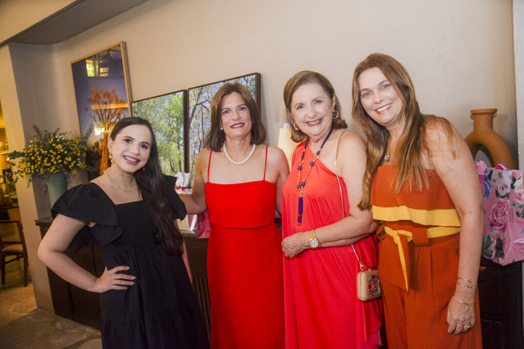 Dayana Bezerra, Luciana Bezerra, Ana Belchior E Liane Belchior