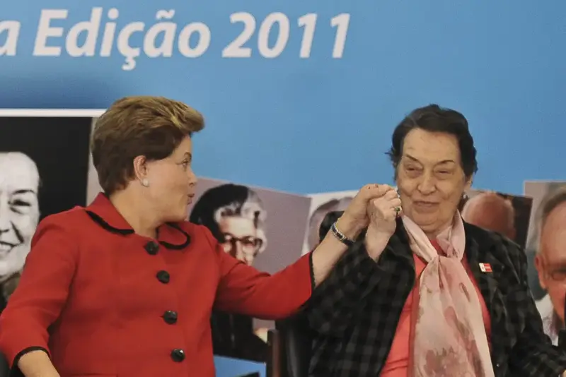 Dilma, Haddad E Mercadante Políticos Prestam Homenagem A Conceição Foto Agência Brasil